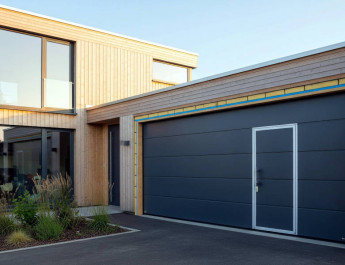 Brama garażowa w domu pasywnym – wymagania techniczne i energetyczne